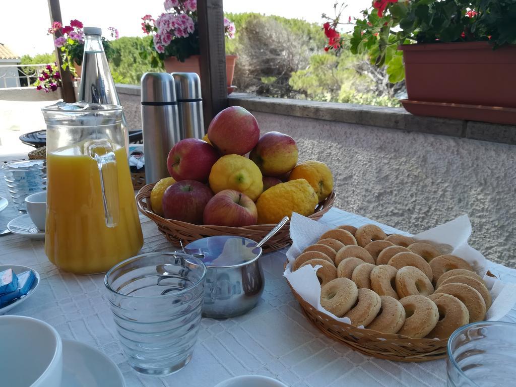 Bed and Breakfast Andrea E Valentina S'Archittu Exterior foto